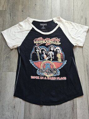 Aerosmith 1983 Tour Raglan Shirt Trunk Ltd Mens Medium Black Cream Band Tee M